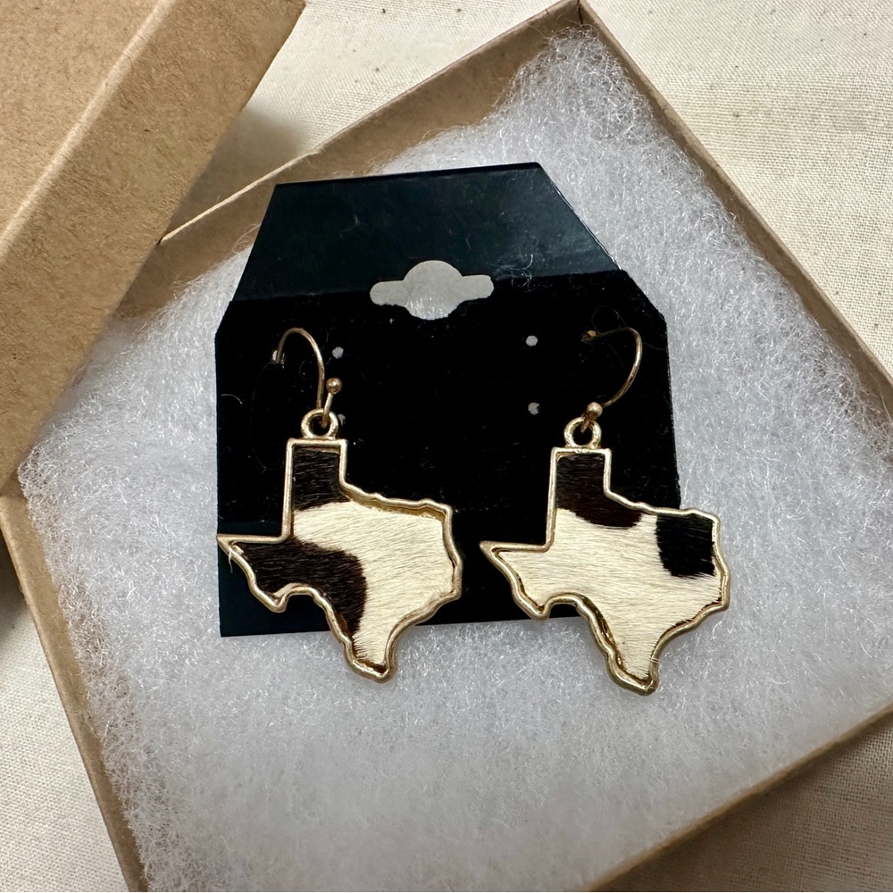 Texas Shaped Cowhide Earrings OS